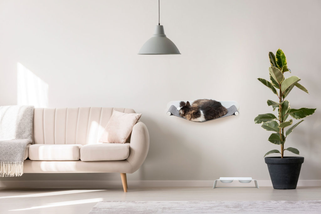 LucyBalu_SWING_Hängematte_DINE_Futternapf_Imagebild_Katze_1